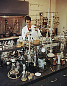 Chemist Conducting Cancer Research
