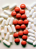 Paracetamol,ibuprofen and aspirin pills