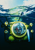 Two oceanographers deep diving in a minisub