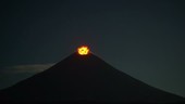 Night-time eruption of Momotombo volcano
