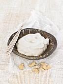 Vegan cashew cream