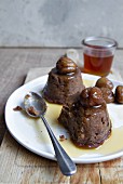Chestnut pudding with honey