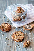 Low-carb sesame seed crackers with sunflower seeds, pumpkin seeds, honey and almonds