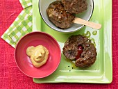 Stuffed meatballs with mustard or ketchup
