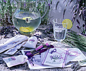 Lavandula / Lavendel und Lavendelsäckchen
