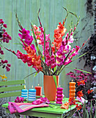 Gladiolus (gladiolus) in orange vase