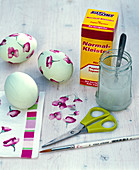 Easter eggs with napkin technique: 1/2
