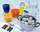 Dyeing eggs (1/4)