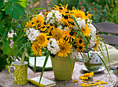 Strauß aus Rudbeckia (Sonnenhut), Helianthus (Sonnenblumen), Phlox