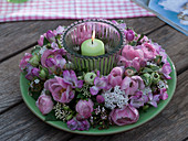 Pink-white scented wreath with lantern