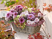 Autumn arrangement with chrysanthemum, Calluna