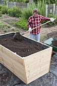 Building a raised bed from boards