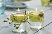 Small table decoration with maize leaves