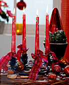 Advent wreath: Iron cones as candle holders