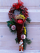 Rosehip wreath in frost look, Abies (Nordmann fir, Nobilistanne), bag with dark red ribbon