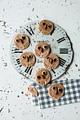 Vegan owl-shaped orange and cashew biscuits