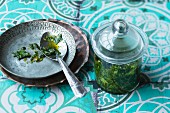 Green chilli chutney with coriander and mint (India)