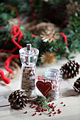 Steinpilz-Thymian-Salz als Weihnachtsgeschenk