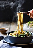 Sesame noodles with tofu and vegetables