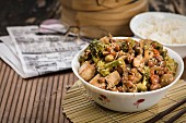 Stir fried vegetables in a chinese wok