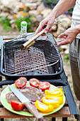Barbecue grill cleaning