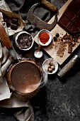 Mexikanische heiße Schokolade mit Zutaten