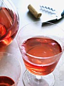 Ein Glas kalter Rosewein