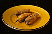 Fried okra stuffed with crab meat, Texas, USA