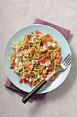 Courgette noodles with tomatoes, remoulade sauce and thyme