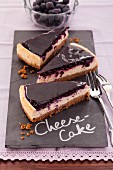 Blueberry cheesecake with a biscuit base