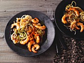 Pad Thai with vegetable noodles and prawns