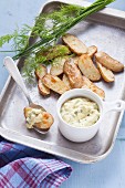 Vegan remoulade with oven roasted potatoes