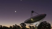 Conjunction over Parkes Observatory, time-lapse footage