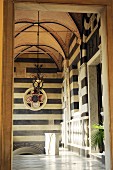 Hand-crafted, historical stairwell with Italian ambiance