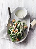 Ceasar salad with kale, chicken breast and apple (Sirtfood)
