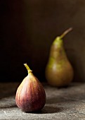 Fresh fig and pear