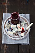 Blueberry jam with carnation and red pepper cheese