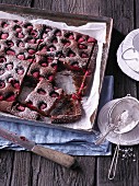 Schokoladen-Himbeer-Blechkuchen