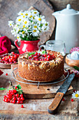 Red currant cake