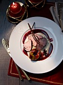 Veal fillet with figs and vanilla for Christmas