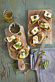 Crostini with Camembert and wild herbs