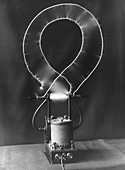 Tesla oscillator-transformer, 1890s