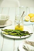 Griddled asparagus with lemon dressing