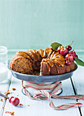 Apfel-Rooibos-Kuchen mit Fudge Icing