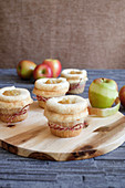 Apple strudel cupcakes