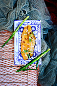 Fish with almond flakes