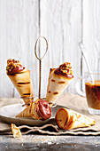 Grilled cornettos with cocoa cream cheese