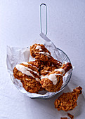 Fried chicken with a spicy cream sauce