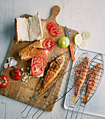 Grilled red mullet with tomato baguette