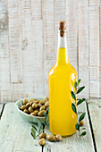 Olivenöl in Glasflasche